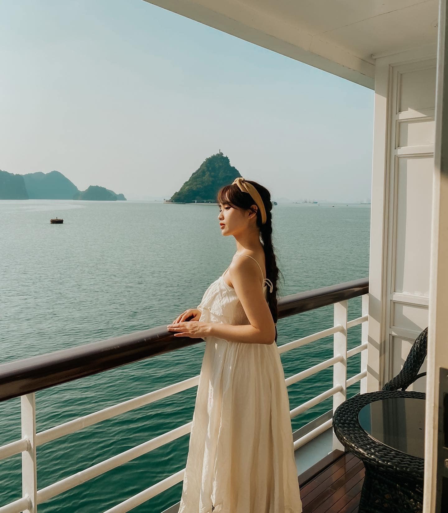 Khám Phá Những Địa Điểm Hấp Dẫn Khi Du Lịch Vịnh Hạ Long