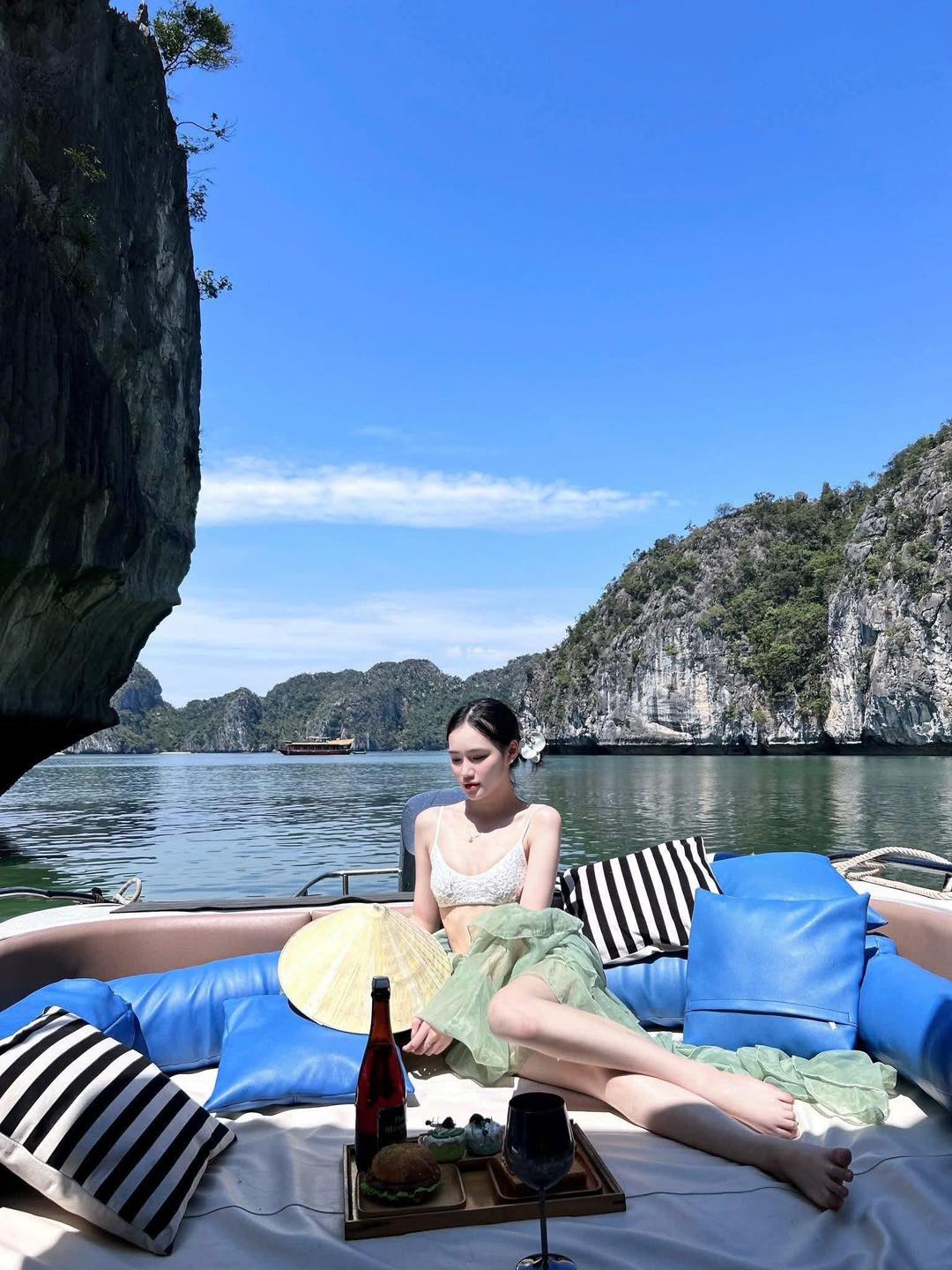 558907203 1284483227033608 8590787461667835628 N