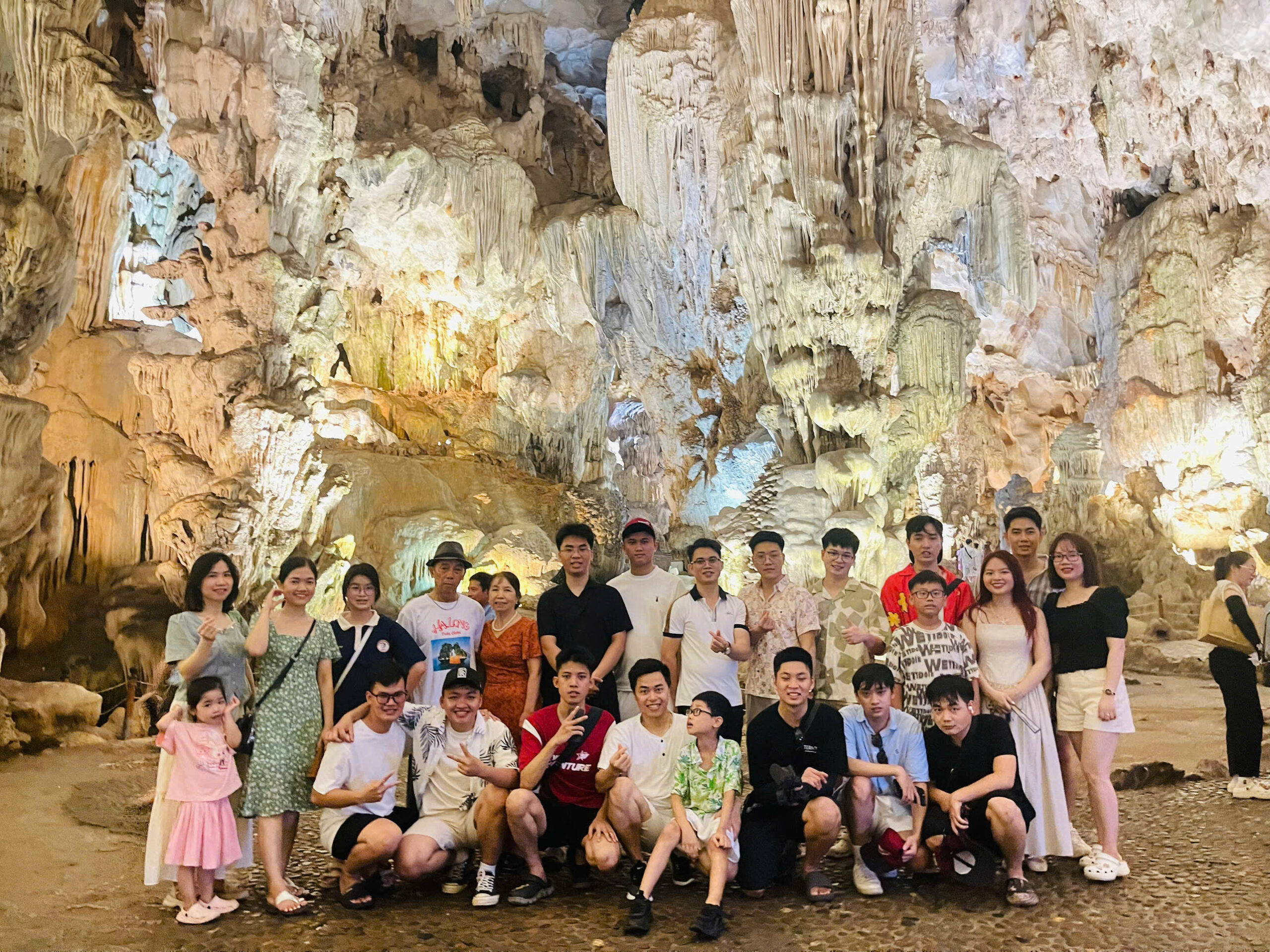 Z6782364072785 0ea4842bdd8c8db929f3b362491091d3