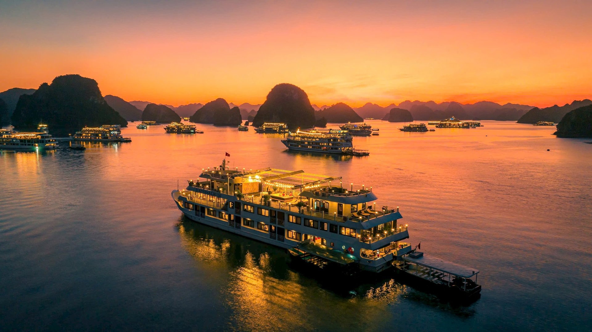 Khám Phá Những Địa Điểm Tham Quan Không Nên Bỏ Qua Tại Hạ Long